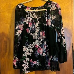 Sheer INC international concepts top with Shell